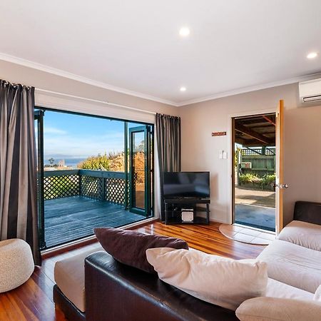 Kaihua Lookout - Taupo Holiday Home Exteriör bild